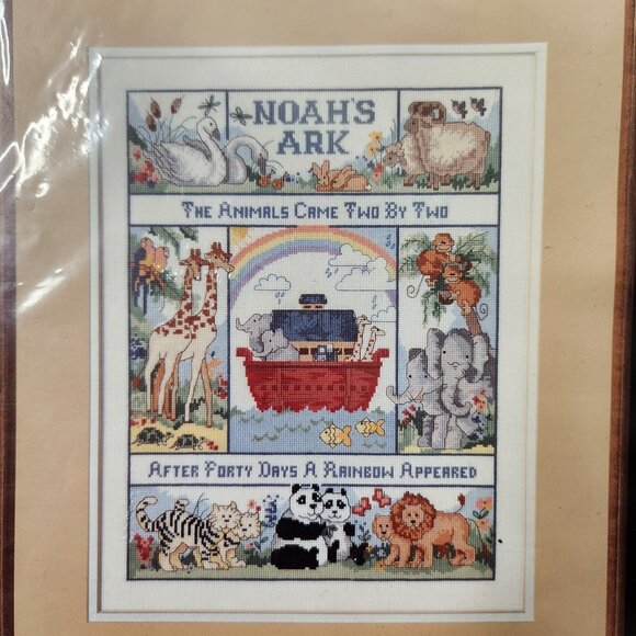 Dimensions Vintage Noah and The Animals Cross Stitch Kit - Picture 3 of 5